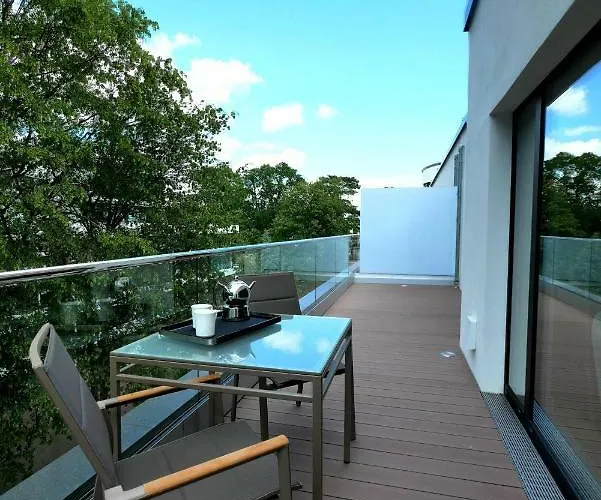 Apartment White Pearl 3.08 *